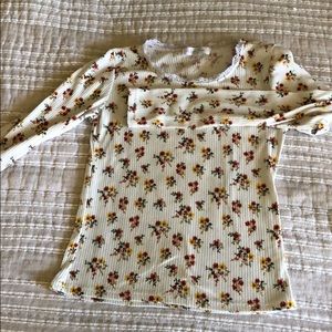 White Fawn Girls Small Floral Top